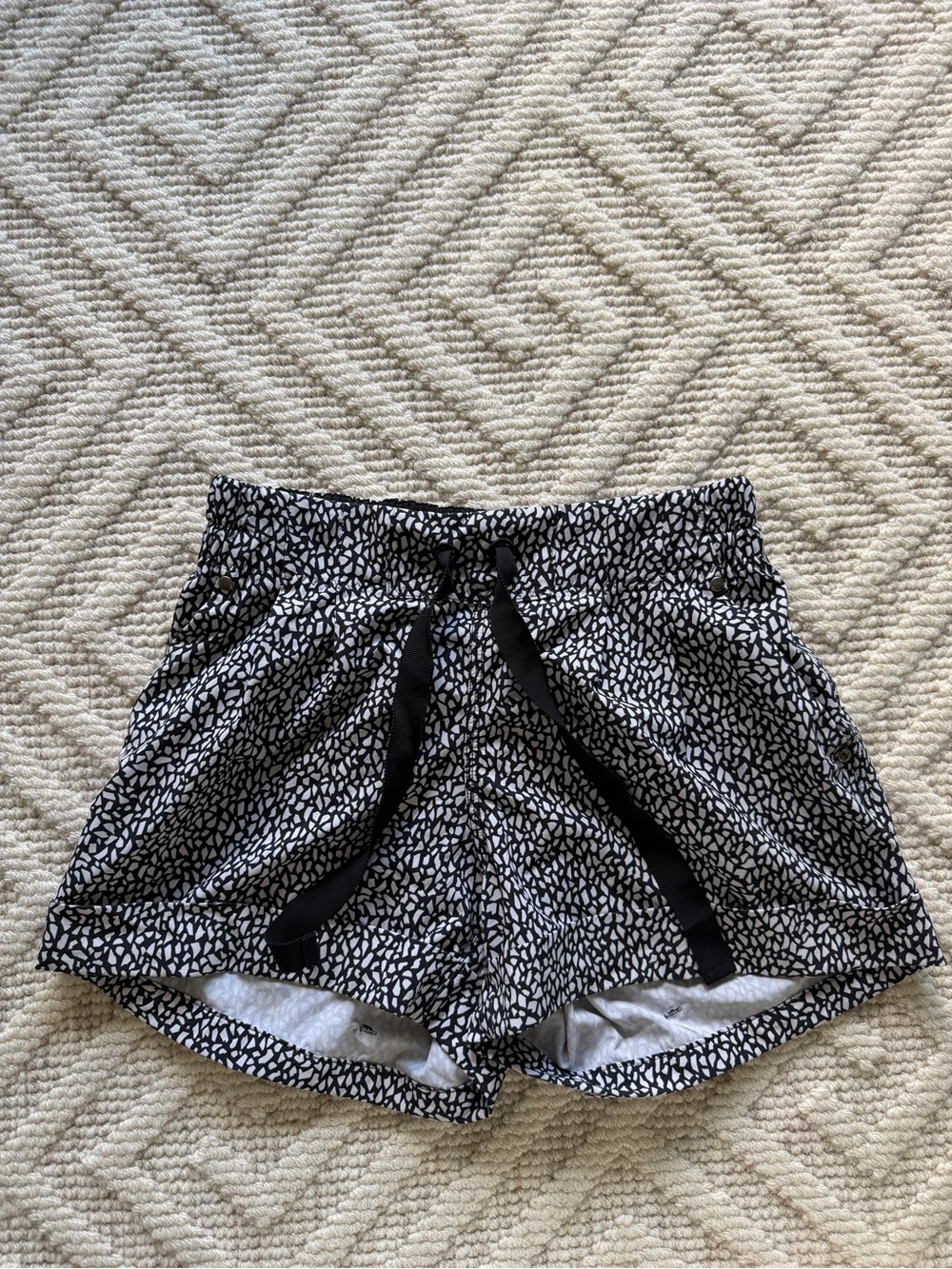 lululemon athletica Black & White Printed Drawstring Athletic Shorts